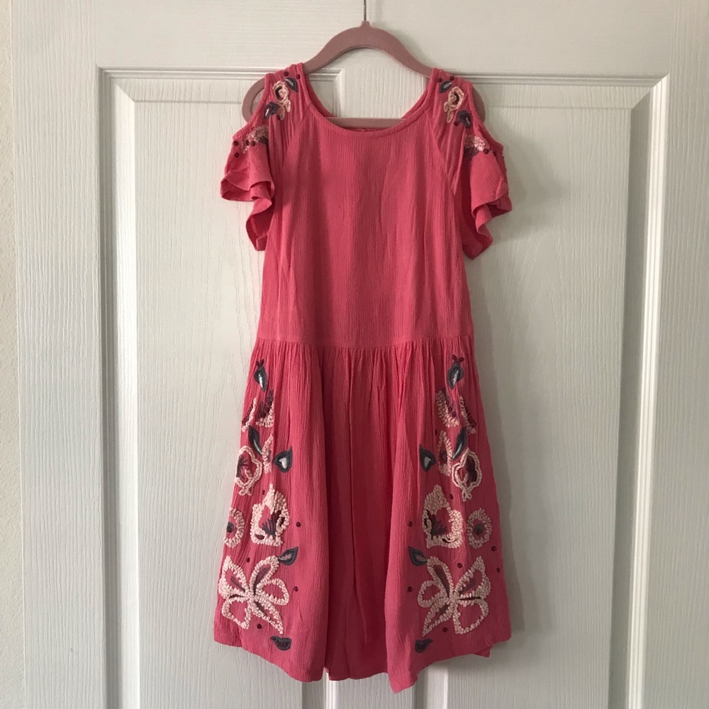 Peek Open Shoulder Embroidered Dress - Pink - Size 6/7